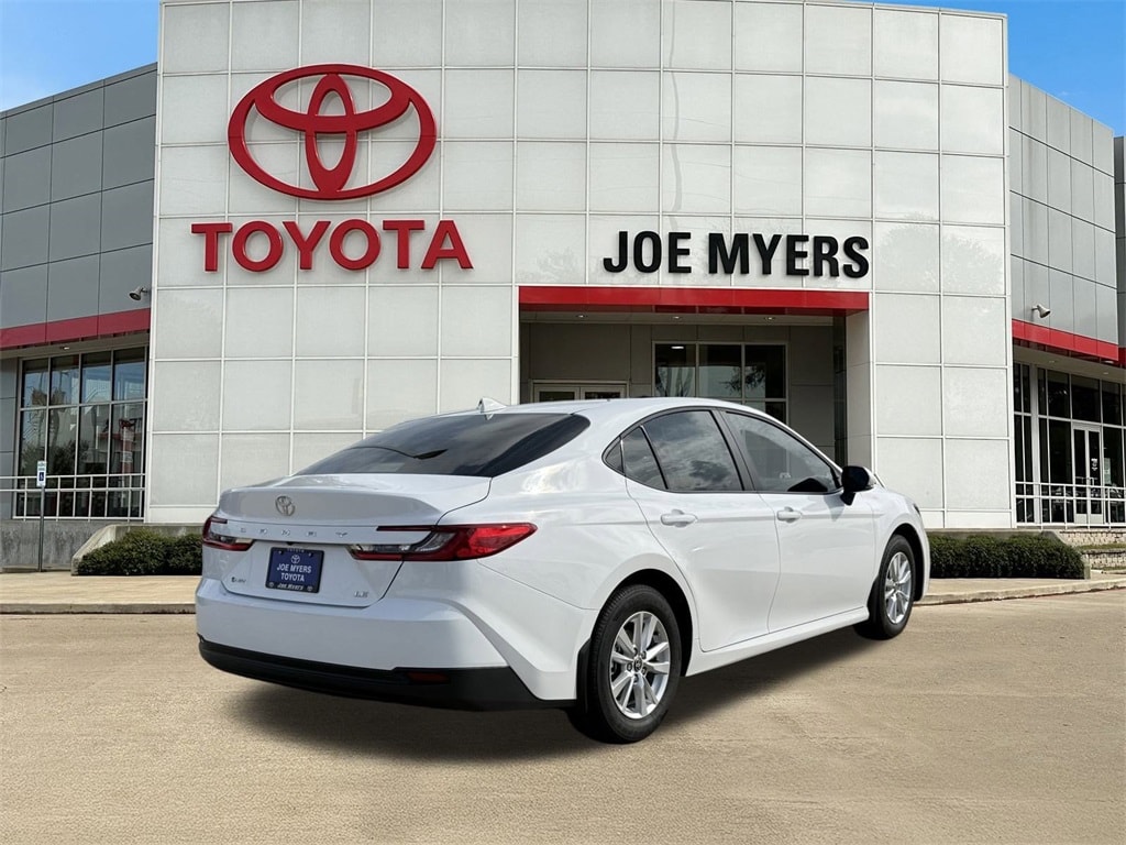 New 2026 Toyota Camry LE Sedan