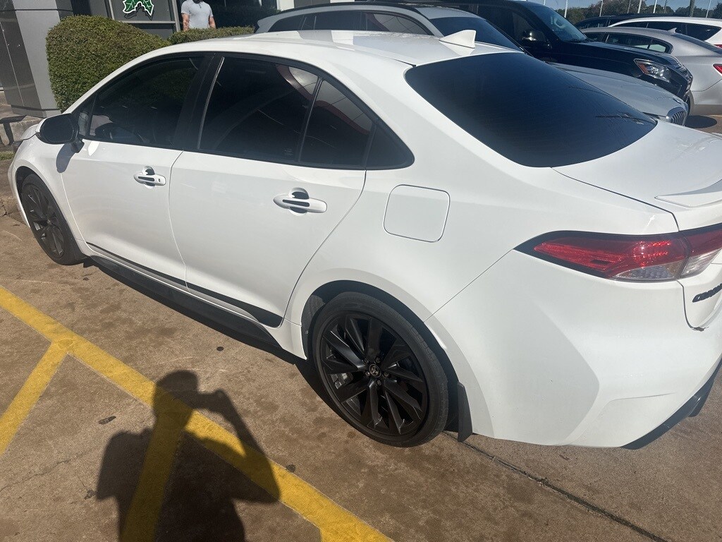 2023 Toyota Corolla SE photo 4