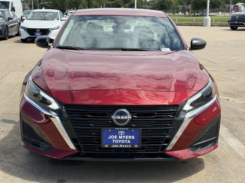 Used 2025 Nissan Altima 2.5 SV Sedan