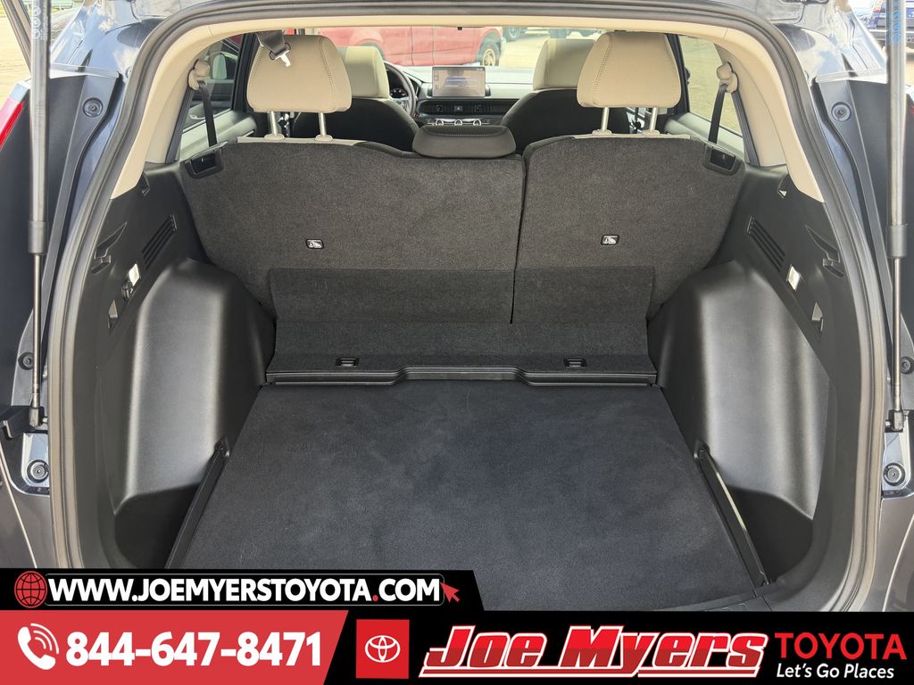 Used 2026 Urban Gray Pearl Honda EX image 29