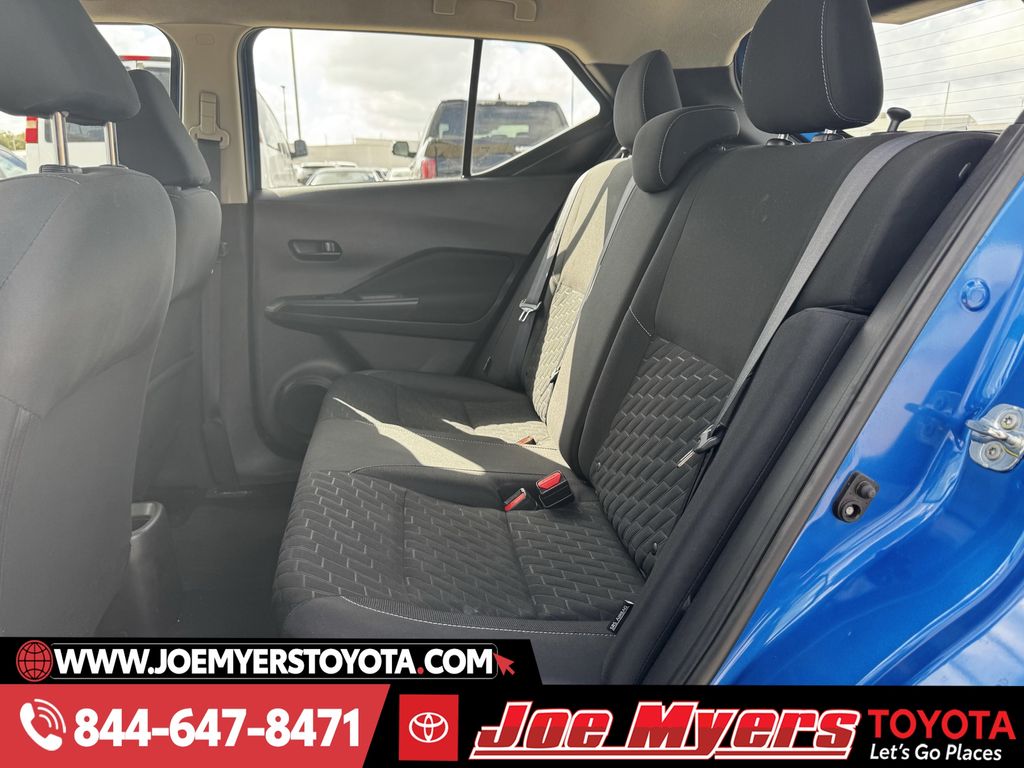 Used 2021 Electric Blue Metallic Nissan S image 28