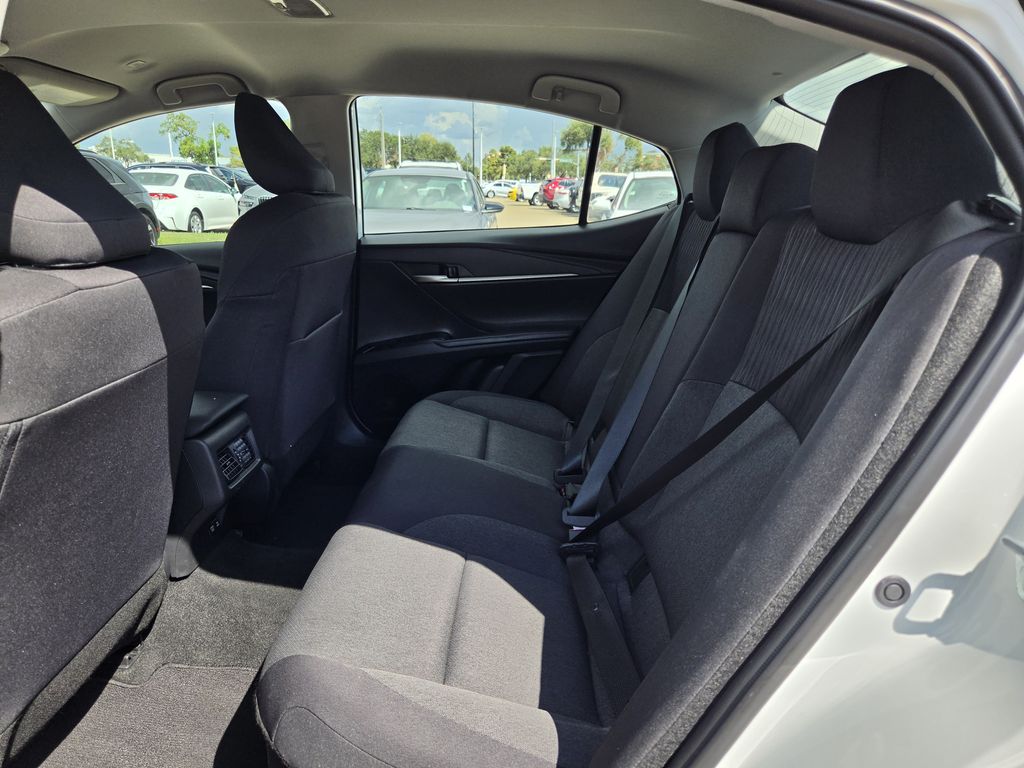 Used 2026 Ice Toyota LE image 28