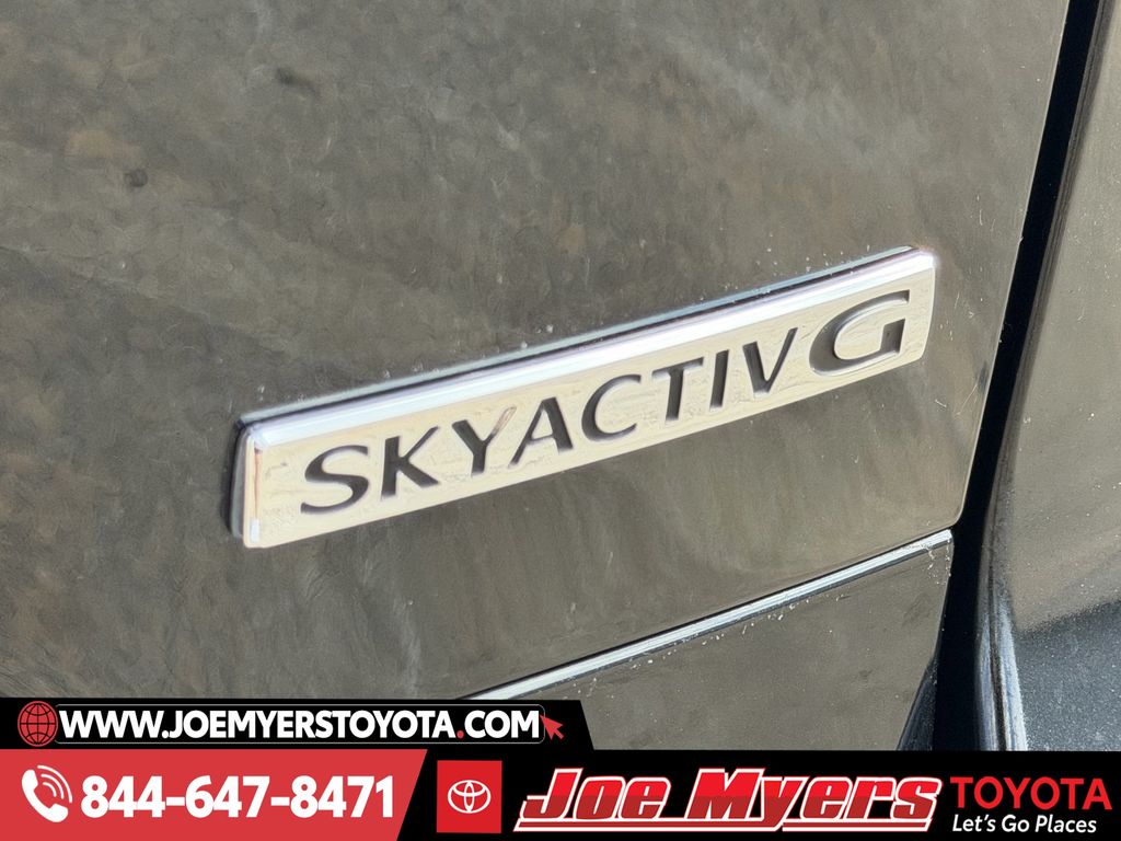 Used 2025 Jet Black Mica Mazda 2.5 S Preferred Package image 11