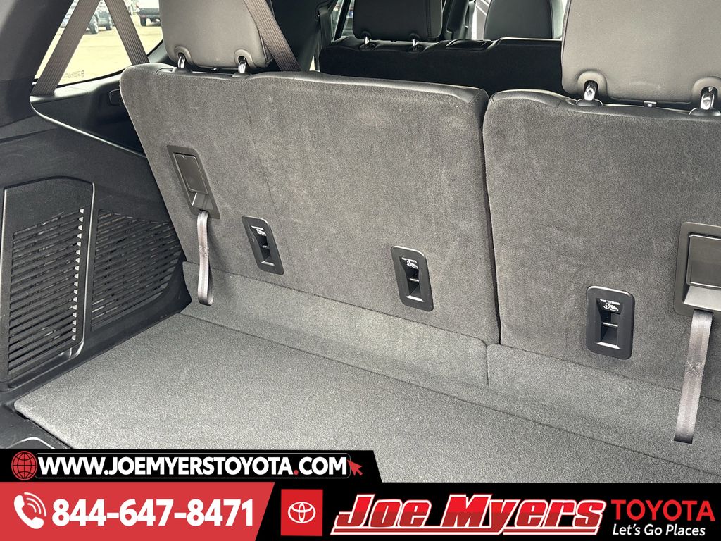 Used 2025 Black Chevrolet LT image 30