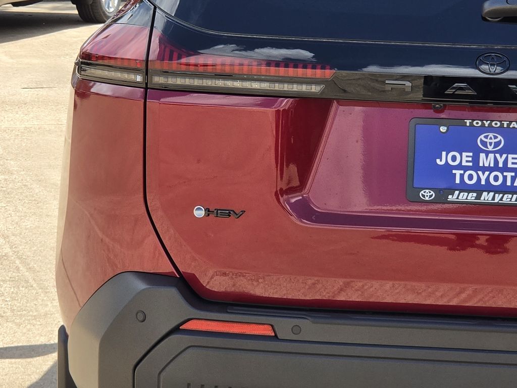 New 2026 Ruby Flare Pearl Toyota XLE Premium image 10