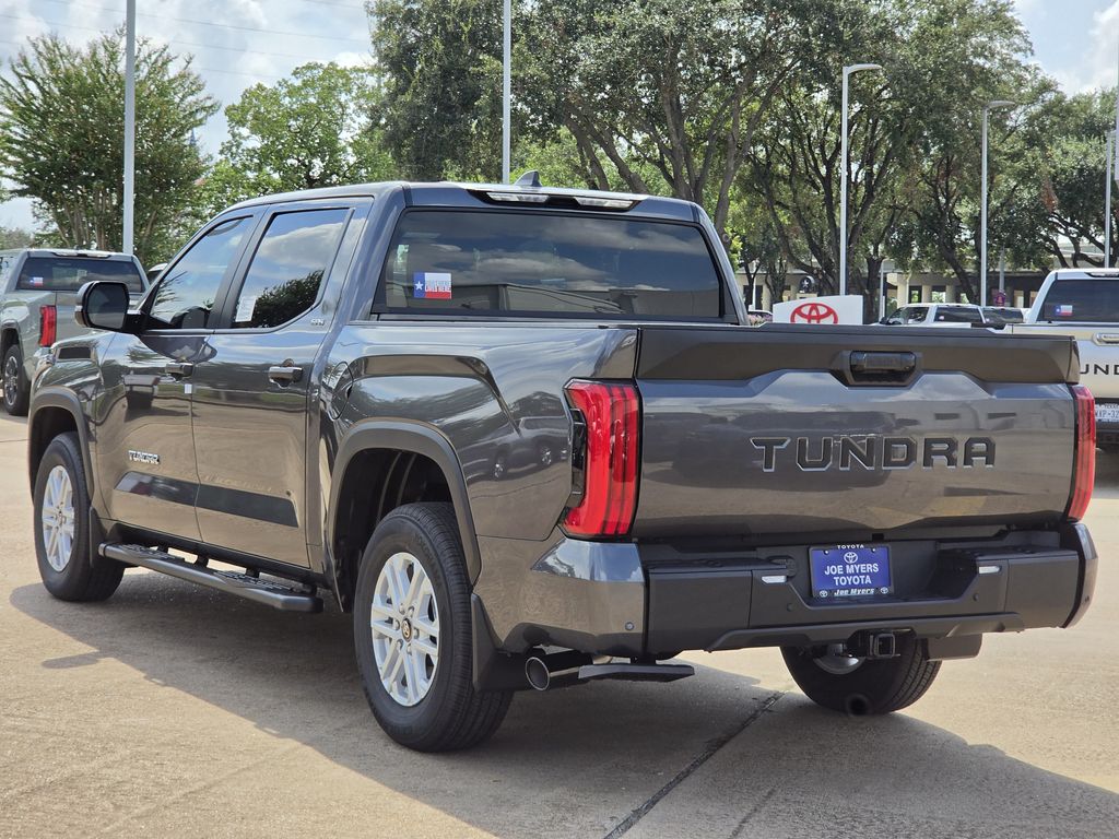 New 2026 Magnetic Gray Meta Toyota SR5 image 7