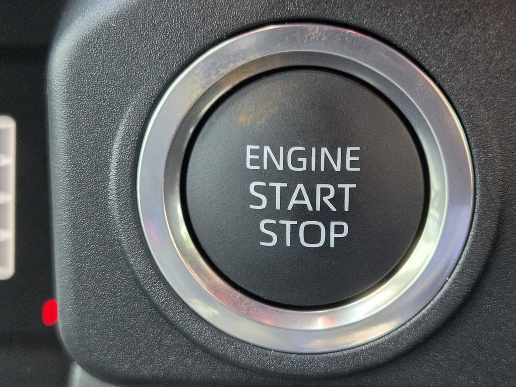 New 2026 Ice Cap Toyota SR5 image 21