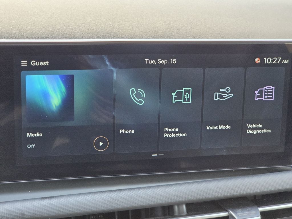 Used 2025 Atlantis Blue Hyundai SEL image 17