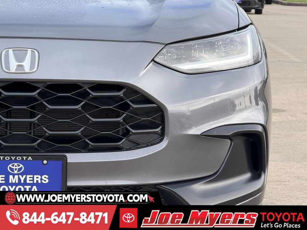 Used 2025 Urban Gray Pearl Honda LX image 4