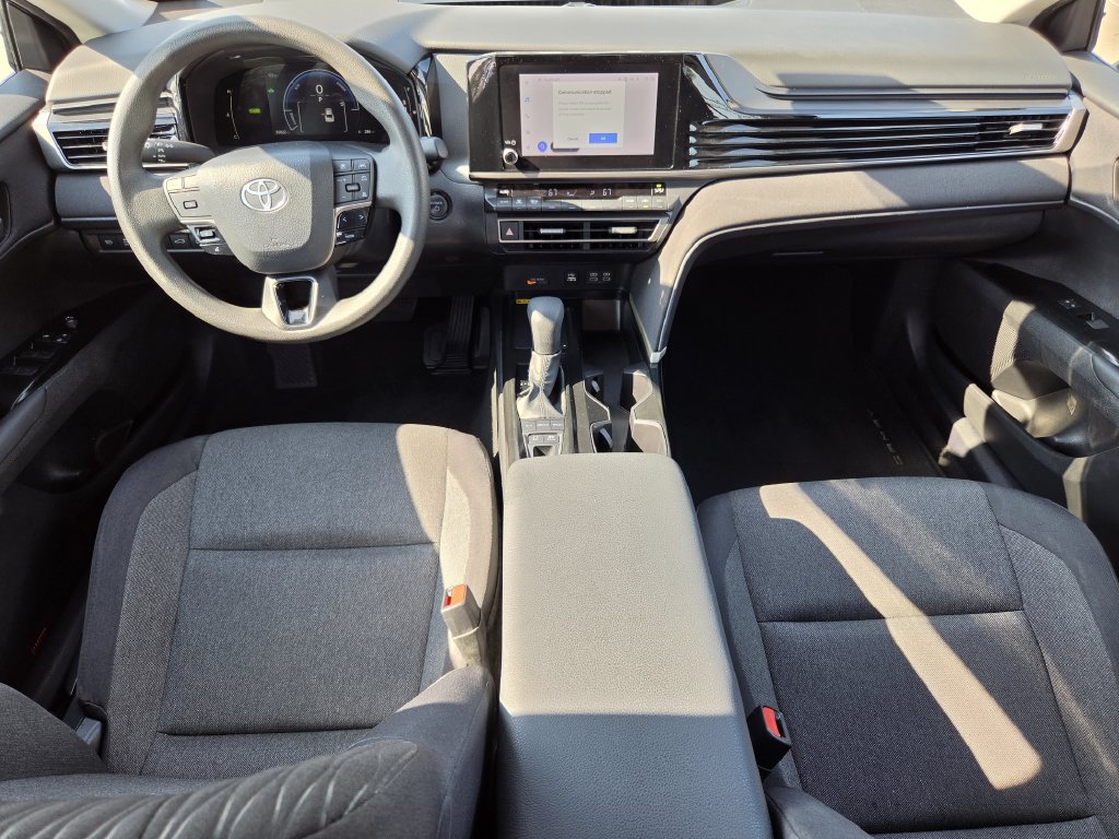 Used 2025 Underground Toyota LE image 13