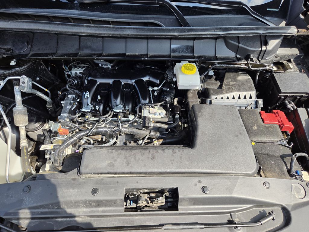 Used 2025 Super Black Nissan SL image 30