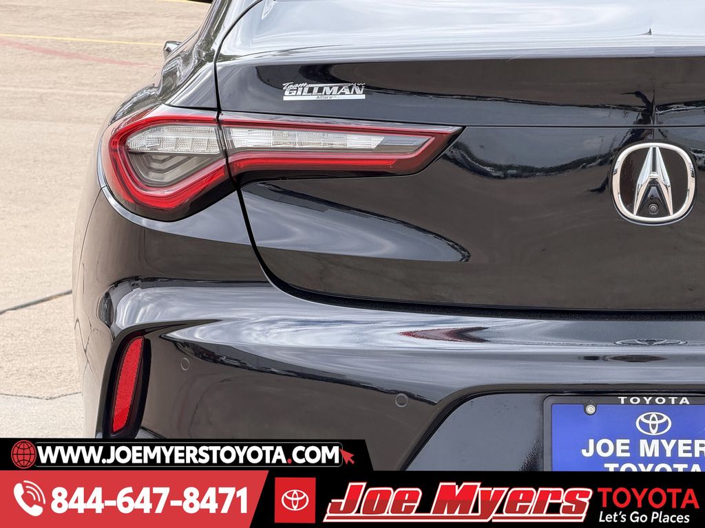 Used 2023 Majestic Black Pearl Acura Advance image 10
