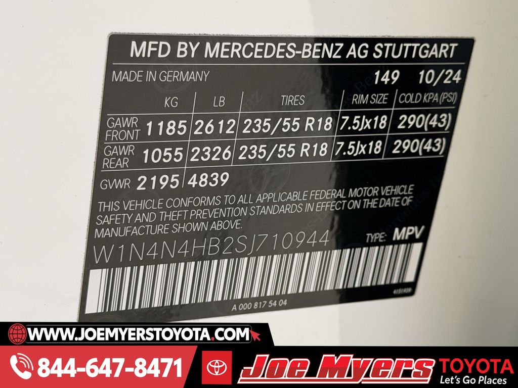 Used 2025 White Mercedes-Benz GLA 250 image 33