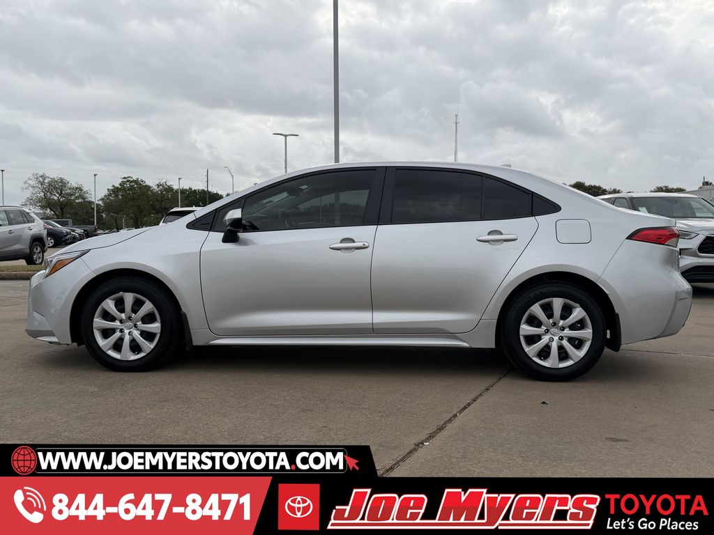 Used 2025 Classic Silver Metallic Toyota LE image 6