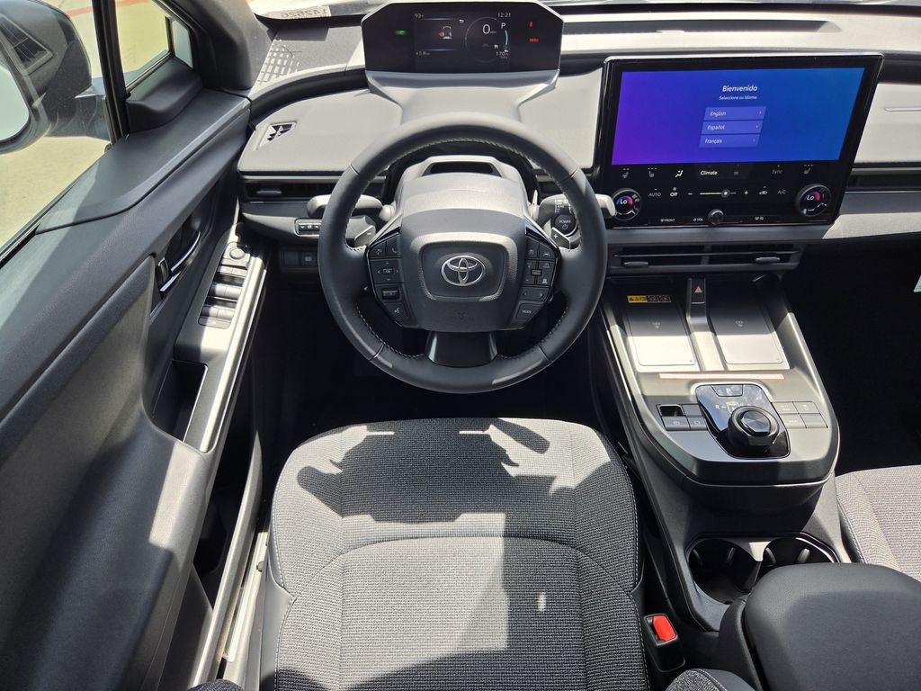 New 2026 Wind Chill Pearl Toyota XLE image 13
