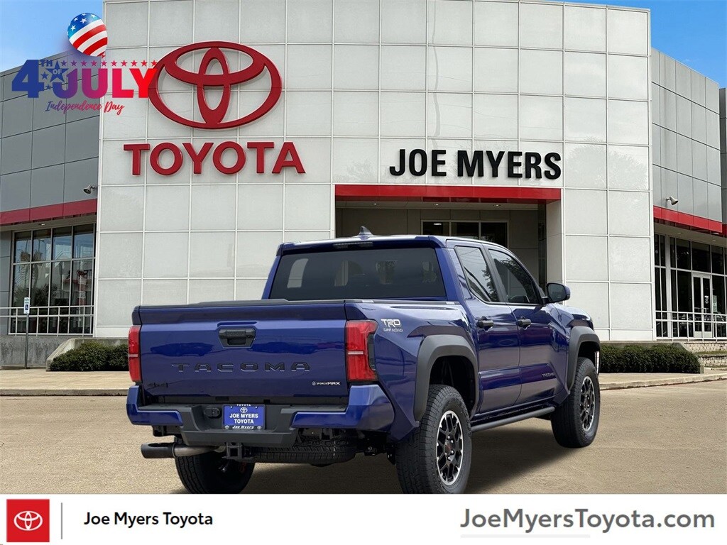 2025 Toyota Tacoma TRD photo 3