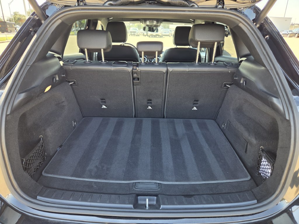 Used 2025 Black Mercedes-Benz GLA 250 image 29