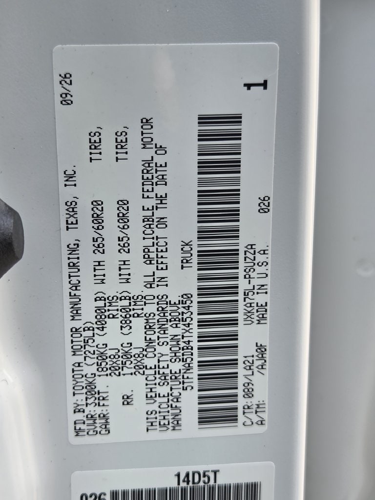 New 2026 Wind Chill Pearl Toyota Platinum image 22