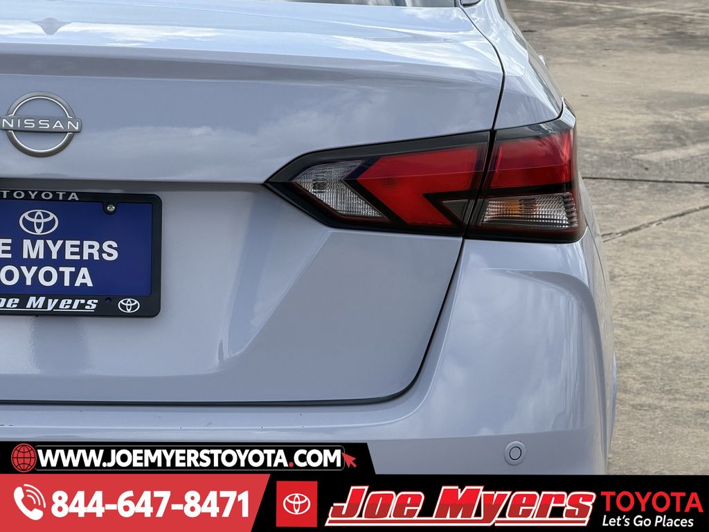 Used 2025 Gray Sky Pearl Nissan 1.6 SV image 9