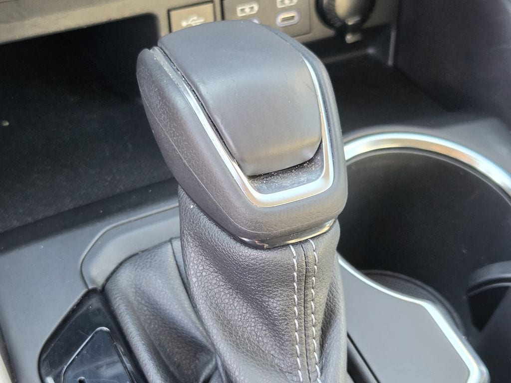 Used 2022 Moon Dust Toyota XLE image 21