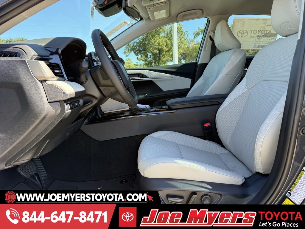 New 2026 Underground Toyota XLE image 17