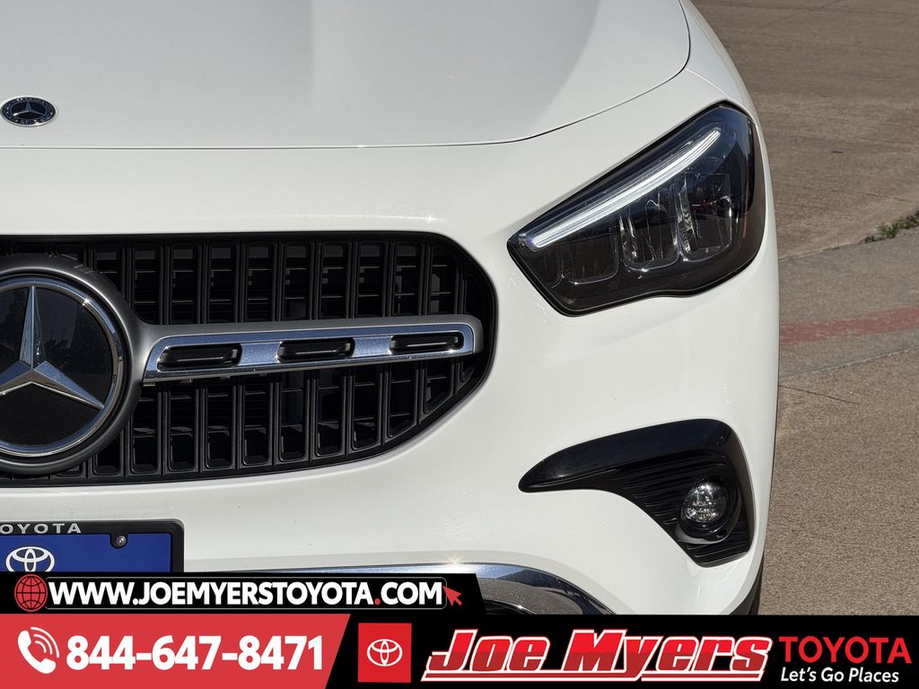 Used 2025 White Mercedes-Benz GLA 250 image 4