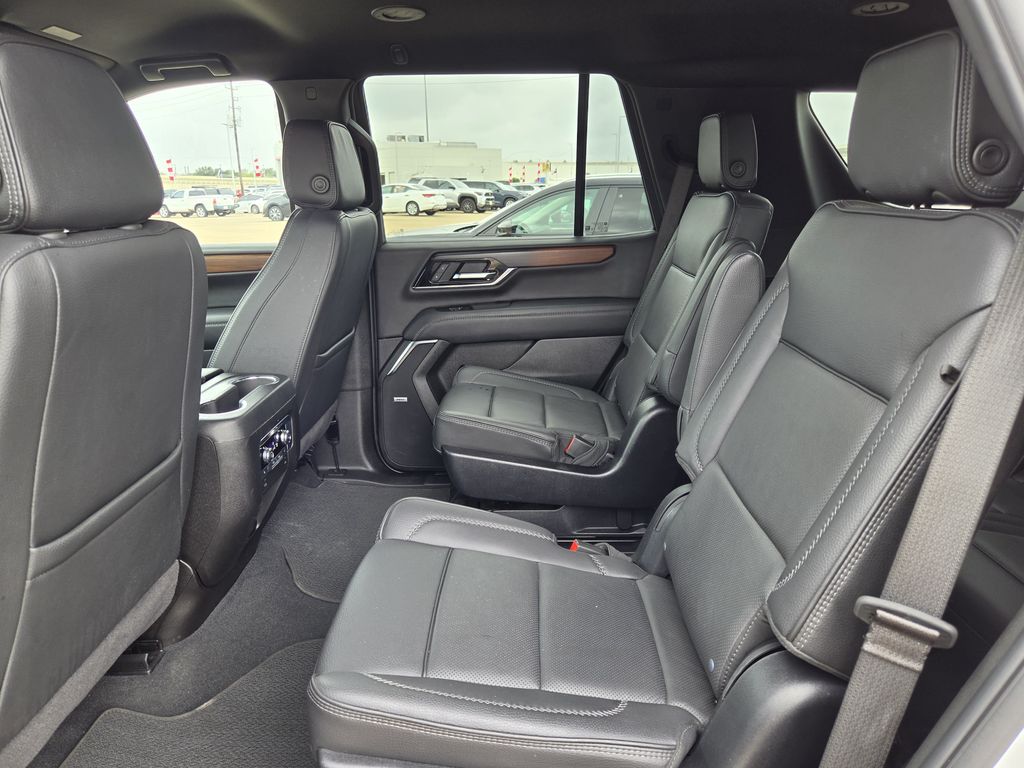 Used 2025 Summit White GMC Denali image 28