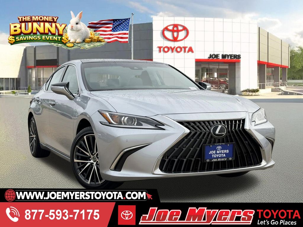 2025 Lexus ES 350 350's photo
