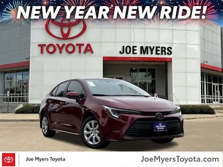 2026 Toyota Corolla Hybrid LE Sedan