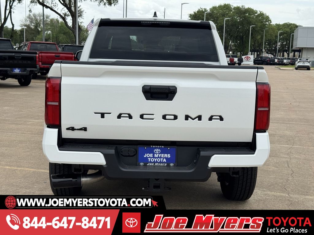 New 2026 Ice Cap Toyota SR5 image 8