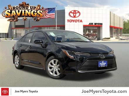 2026 Toyota Corolla LE Sedan