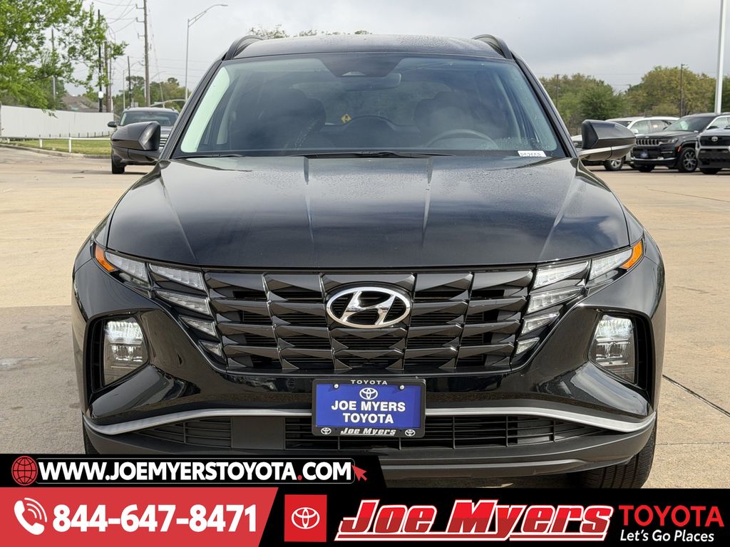 Used 2024 Black Pearl Hyundai SEL image 3