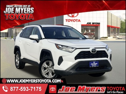 2025 Toyota RAV4 XLE SUV
