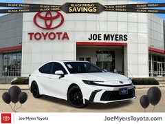 2026 Toyota Camry SE Sedan