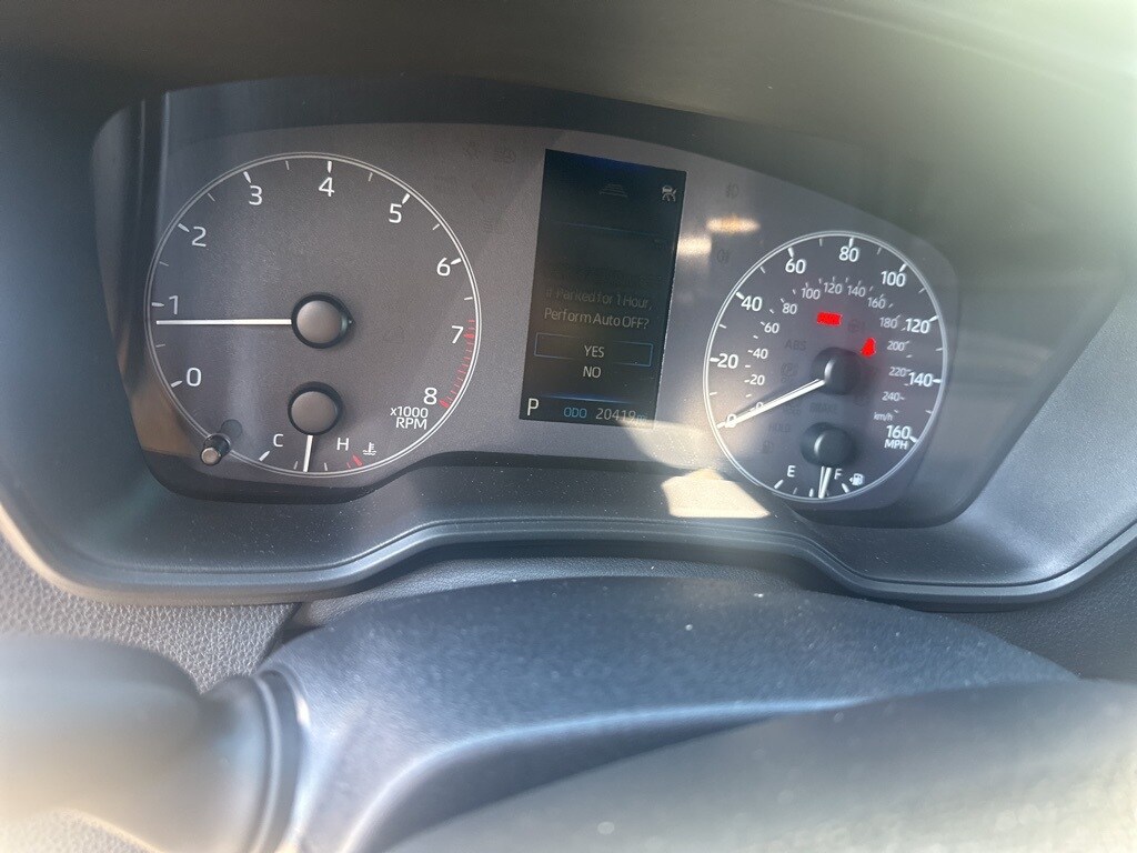 2023 Toyota Corolla SE photo 3