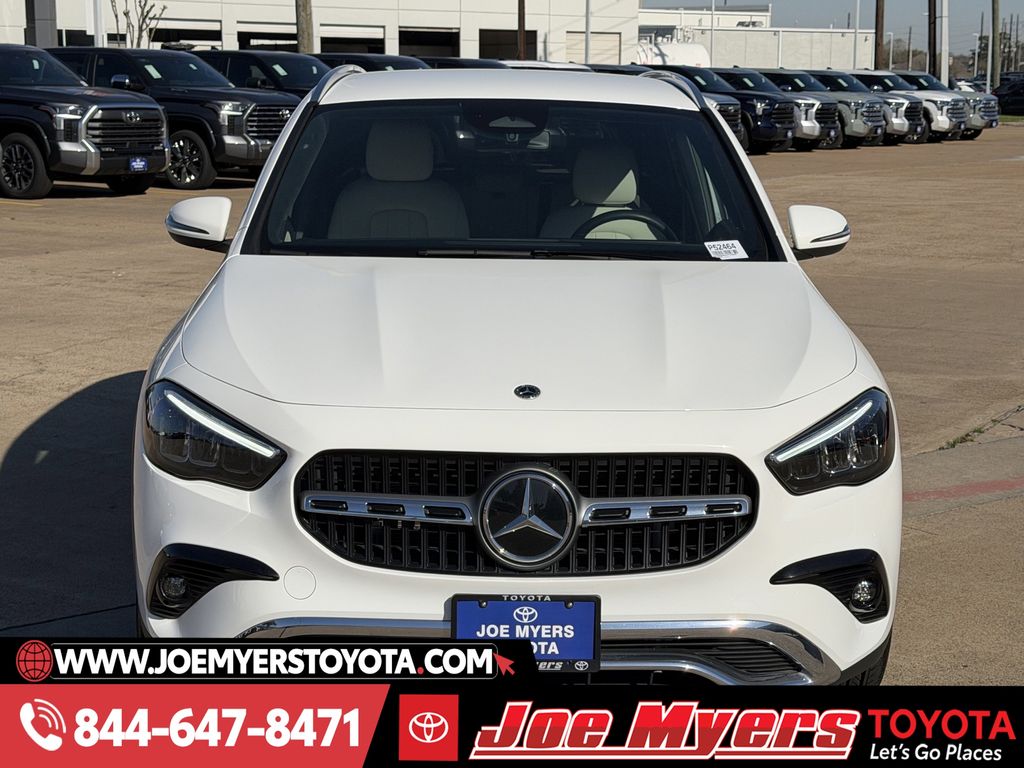 Used 2025 White Mercedes-Benz GLA 250 image 3