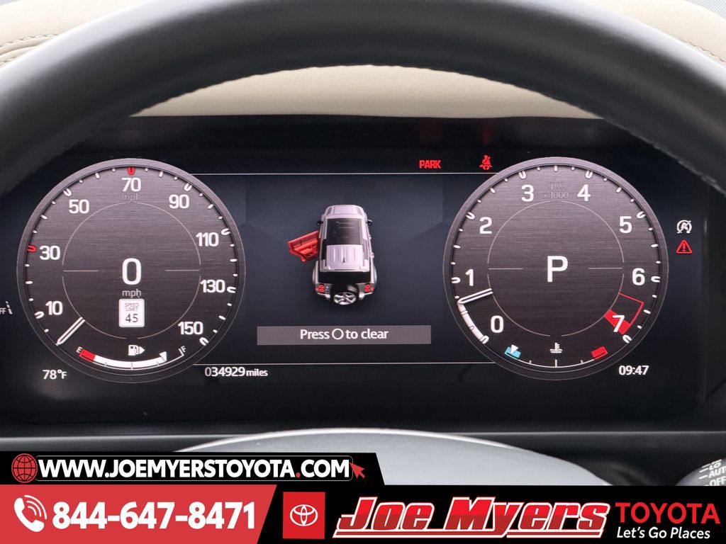 Used 2024 Fuji White Land Rover S image 15