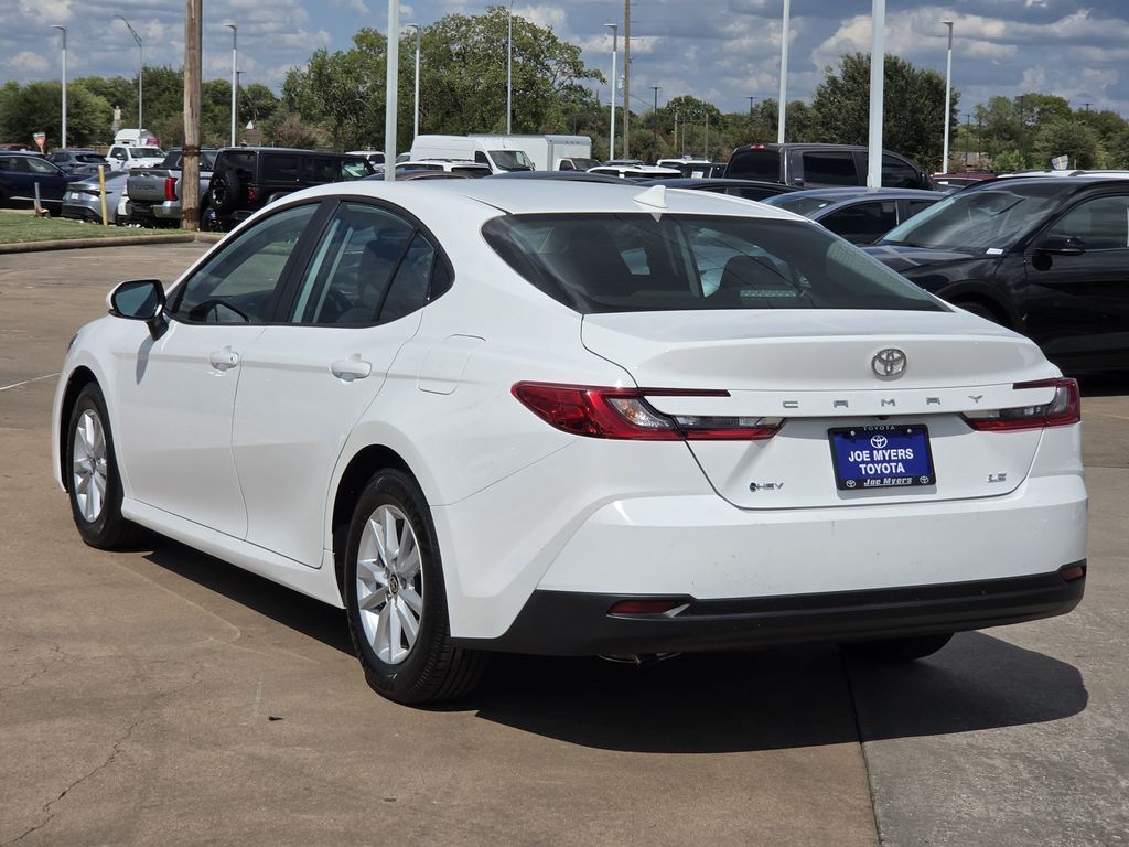 Used 2026 Ice Toyota LE image 7