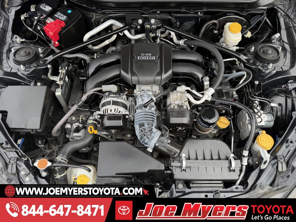 Used 2022 Pavement Toyota Premium image 29