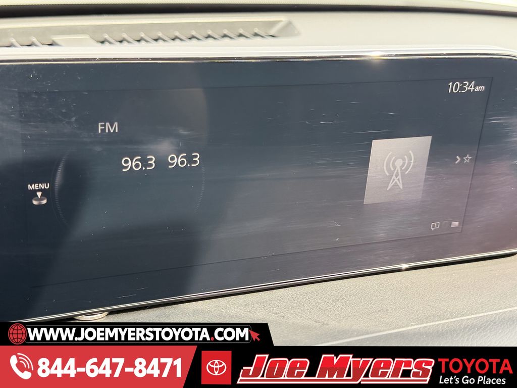 Used 2025 Snowflake White Pearl Mica Mazda 2.5 S Preferred Package image 18