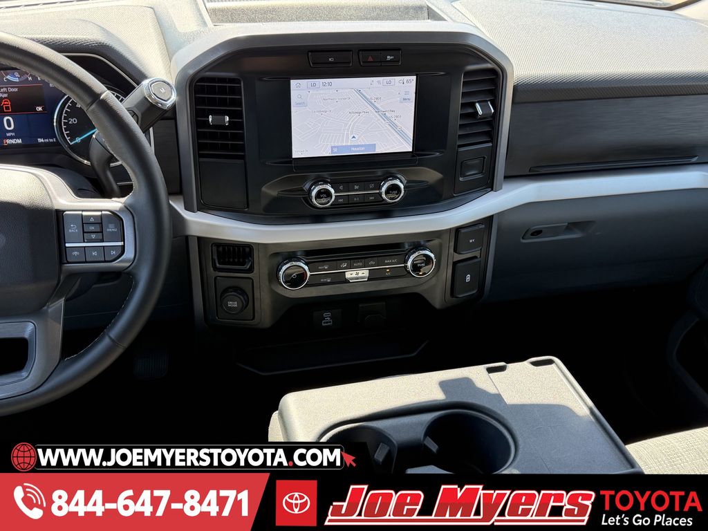 Used 2023 Oxford White Ford XLT image 17