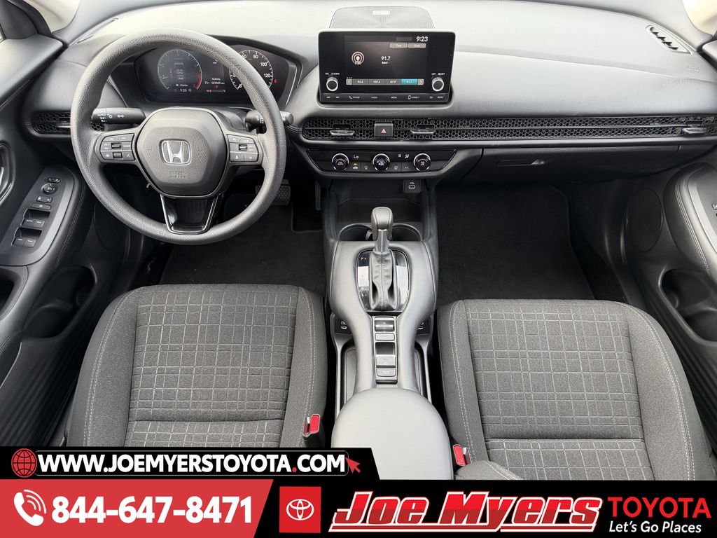 Used 2025 Urban Gray Pearl Honda LX image 10