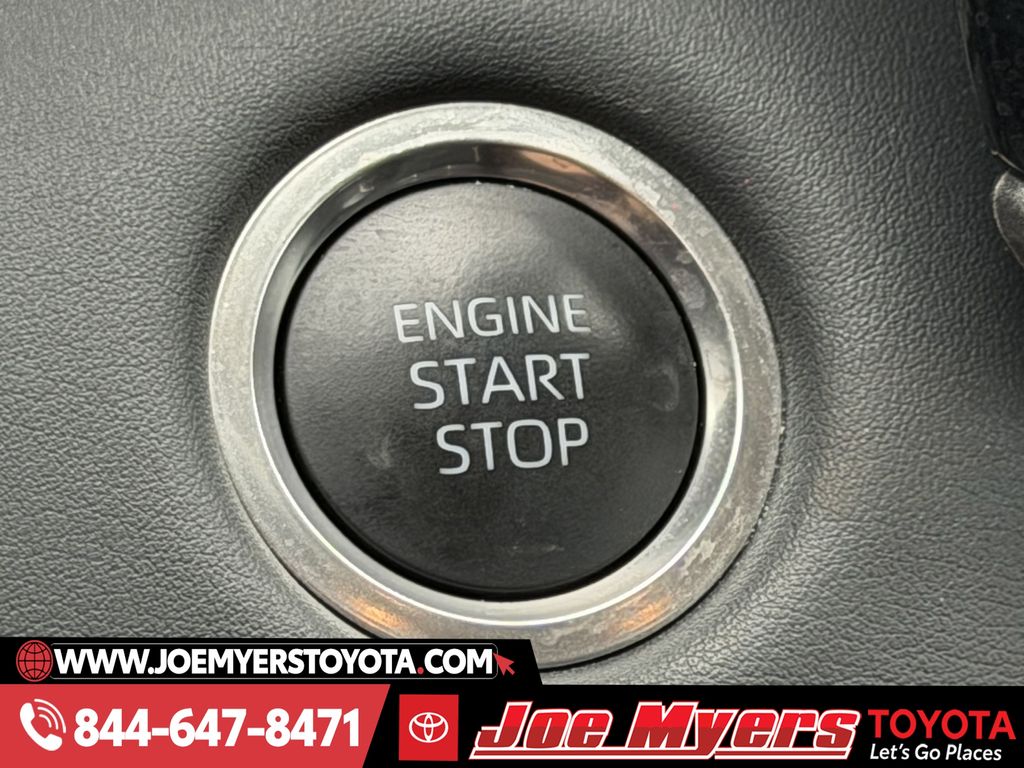 Used 2025 Midnight Black Metallic Toyota LE image 22