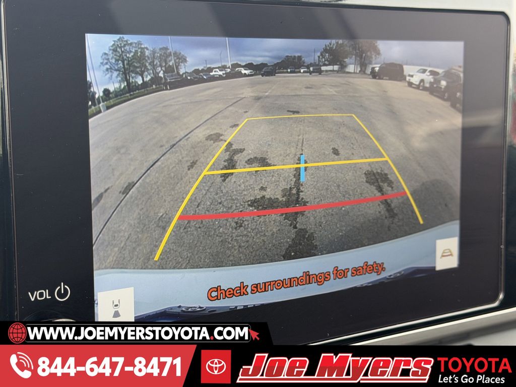 Used 2025 Ice Cap Toyota LE image 19