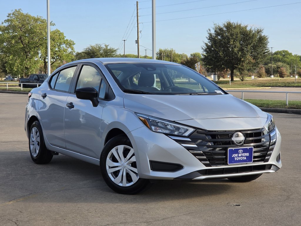 Used 2025 Brilliant Silver Metallic Nissan 1.6 S image 2