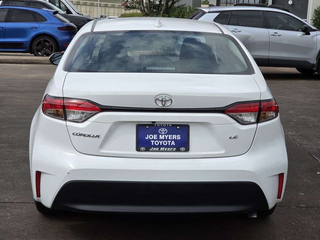 Used 2026 Ice Toyota LE image 8