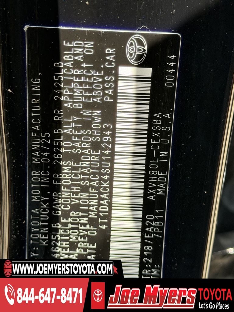 Used 2025 Midnight Black Metallic Toyota SE image 32