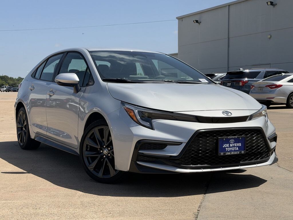 Used 2026 Toyota Corolla SE Sedan