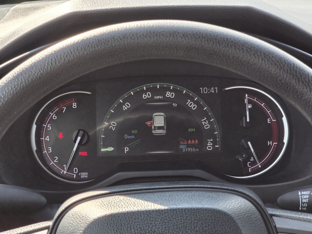 Used 2025 Silver Sky Metallic Toyota XLE image 16