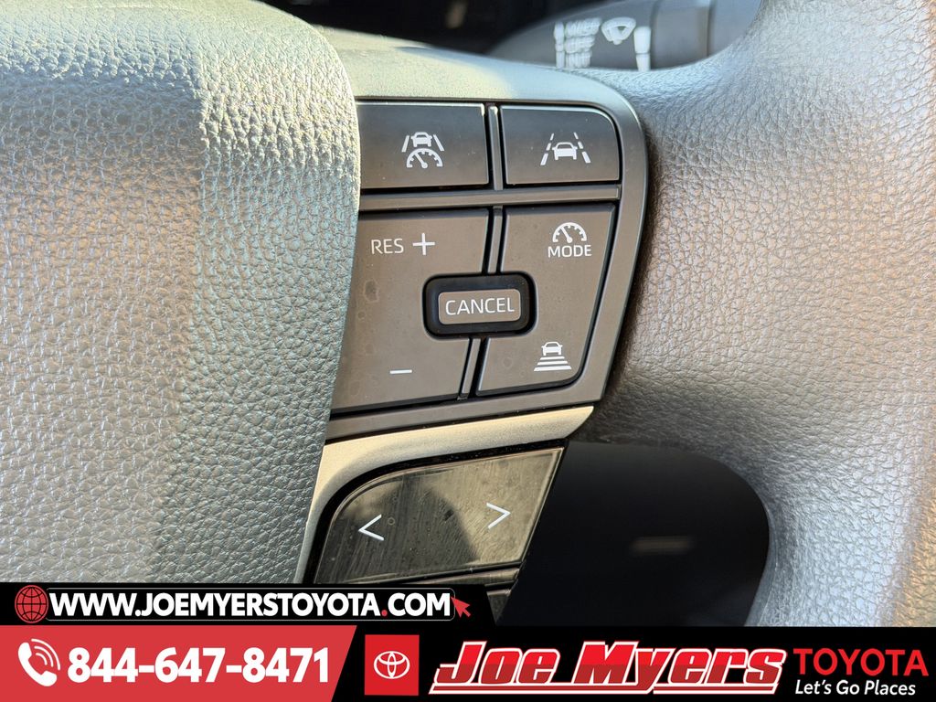 Used 2025 Ice Cap Toyota LE image 23